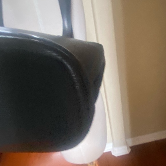 Louis Vuitton Lussac Epi Leather Shoulder Bag - Picture 7 of 16